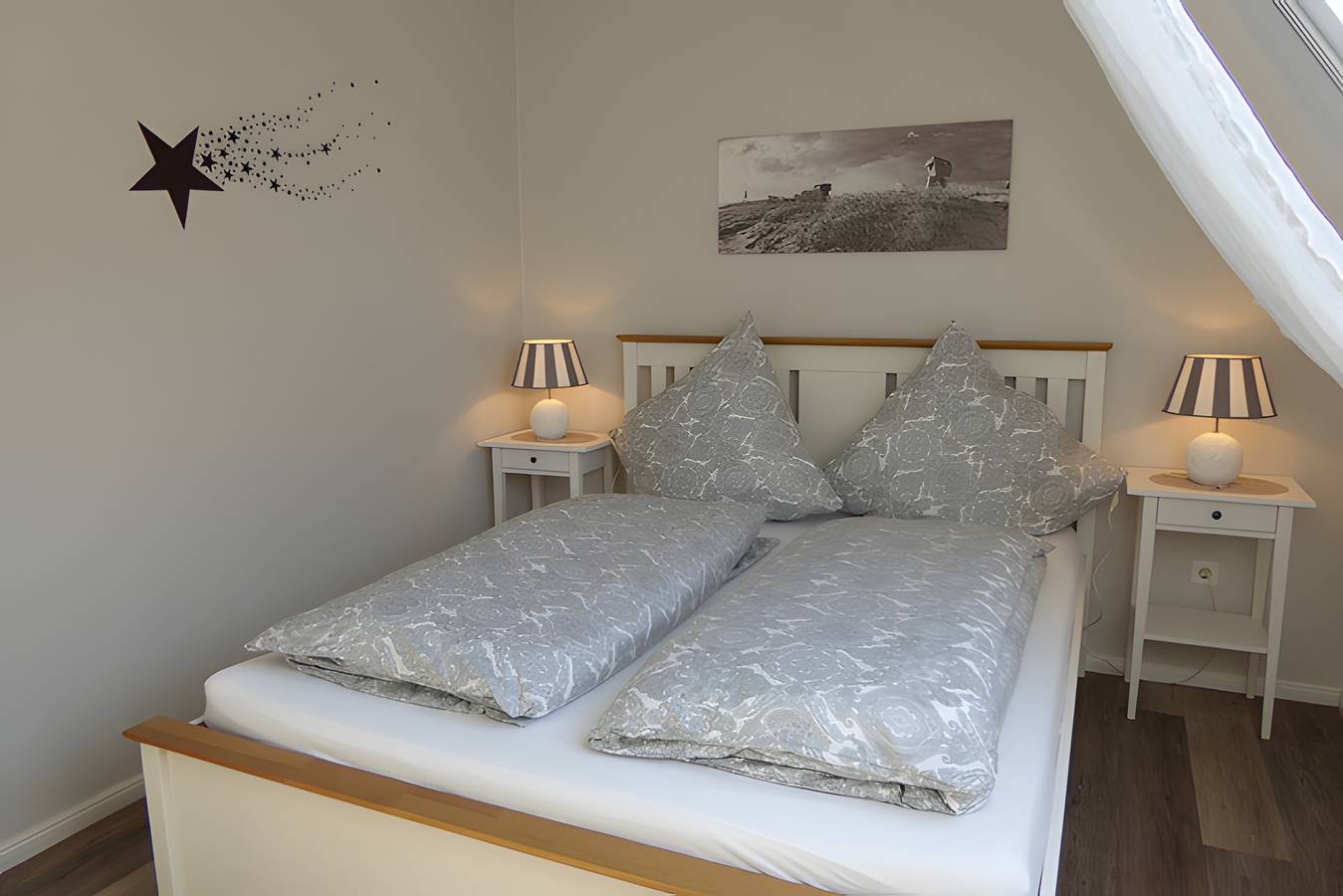 Apartamento entero, Apartamento 'En la 1ª planta' con terraza compartida, jardín compartido y wifi in Döse, Cuxhaven