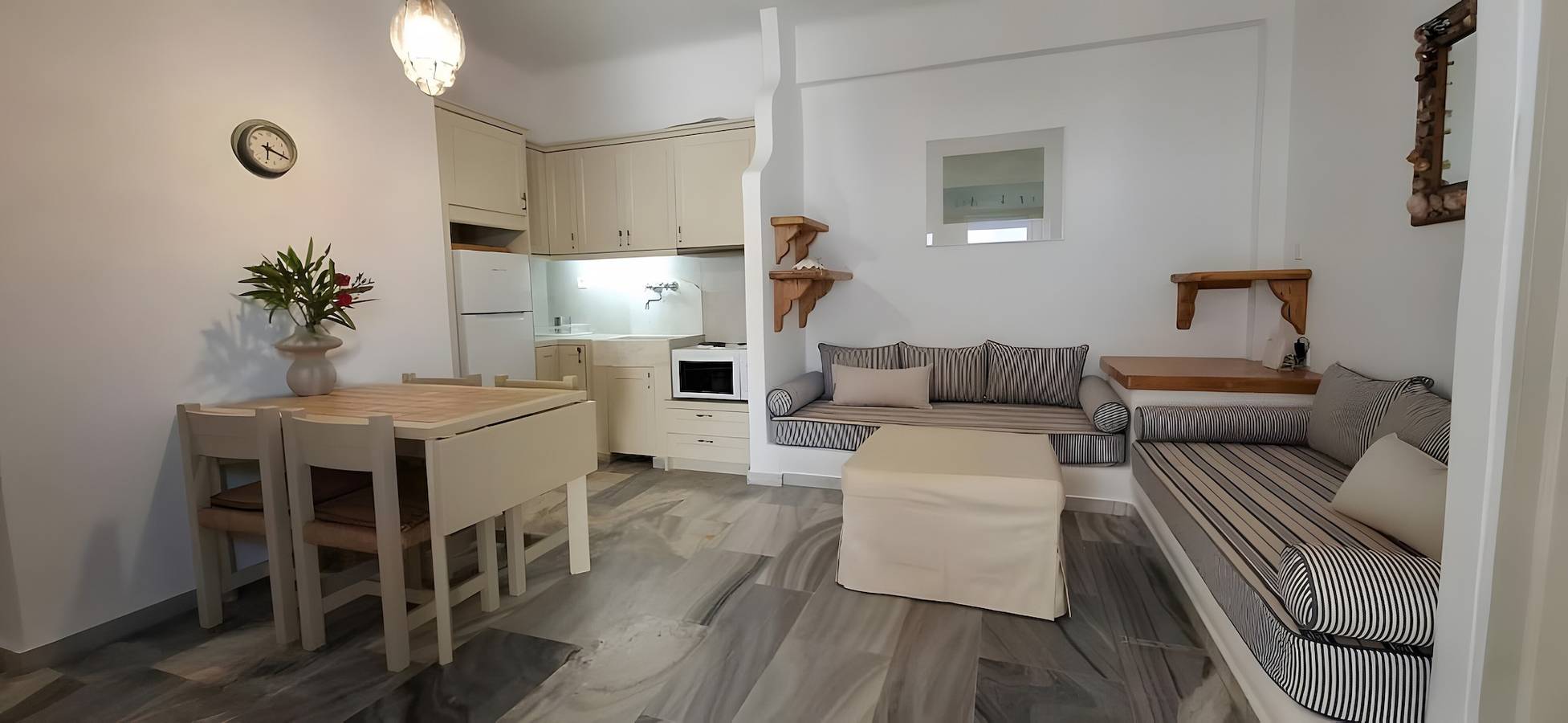 Entire apartment, Cozy Island Blue Home in Mykonos