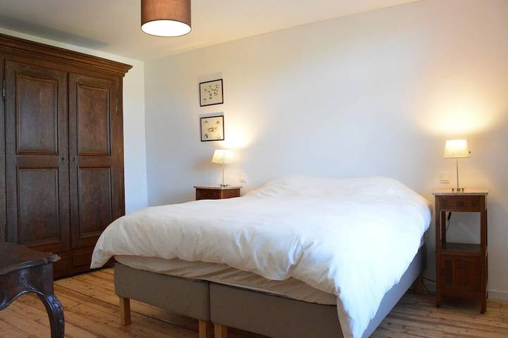 Location de vacances pour 12 personnes, avec terrasse ainsi que jardin et sauna à Gedinne - 2