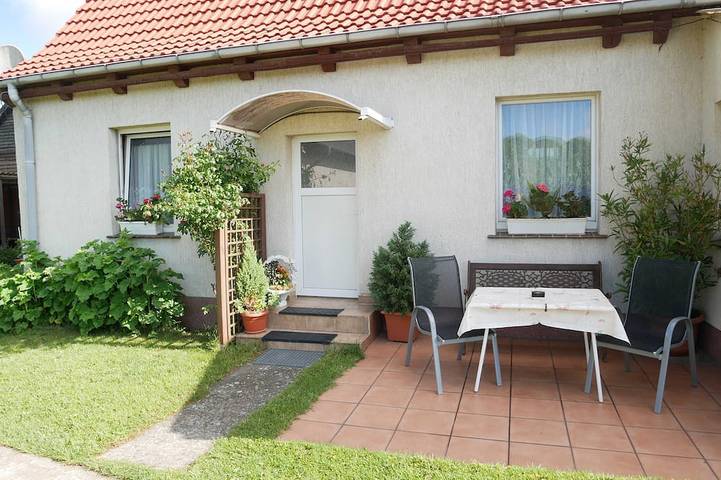 Ferienwohnung für 4 Personen, mit Garten - 1