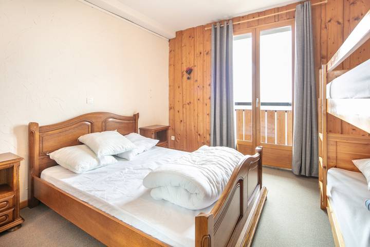 Gîte pour 12 personnes, avec balcon à Fontcouverte-la-Toussuire - 4