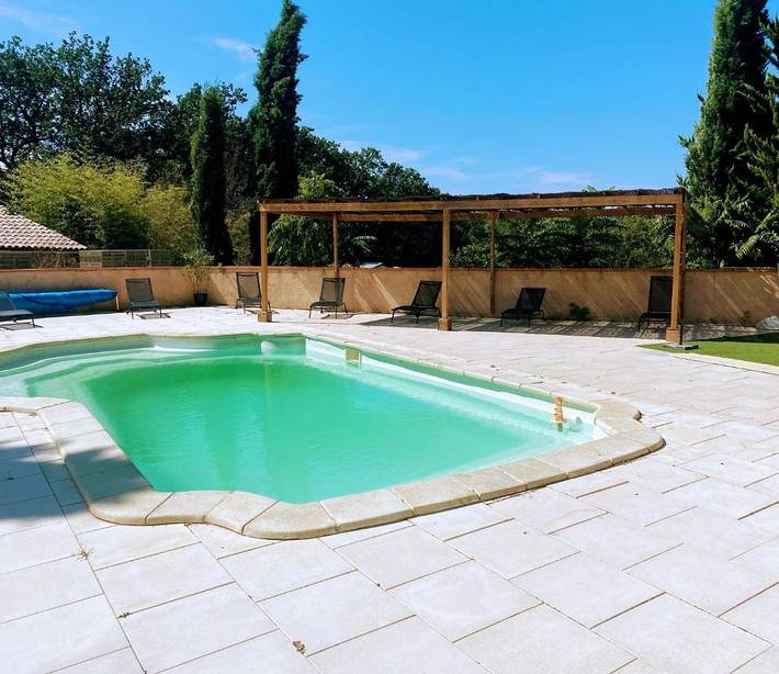 Camping pour 6 personnes, avec vue ainsi que piscine et jardin dans le Tarn-et-Garonne - 4