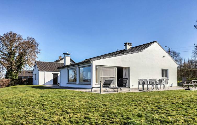 Location de vacances pour 10 personnes, avec jardin ainsi que sauna et terrasse dans Beffe - 2