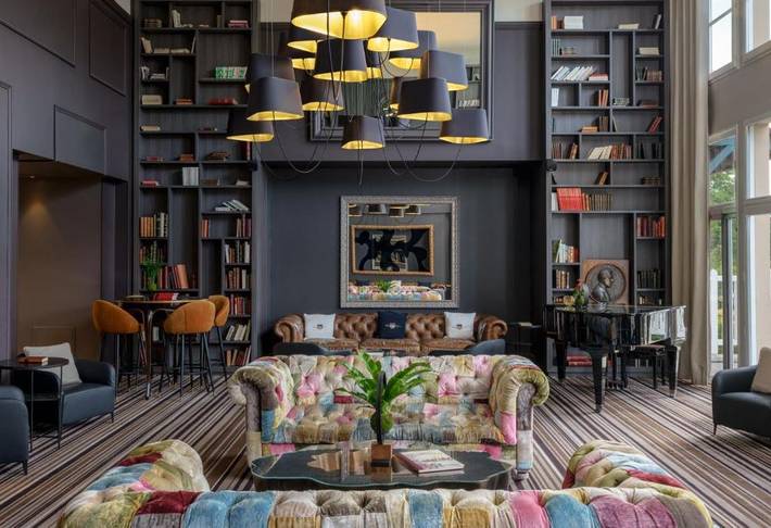 Hôtel pour 4 personnes, avec piscine ainsi que jardin et sauna à Rueil-Malmaison - 2