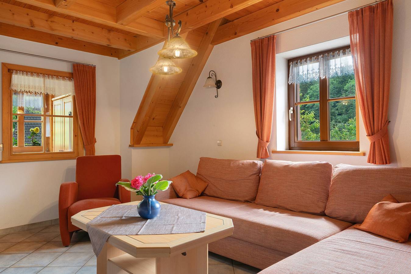 Ferienhaus 'Hexenhäuschen' mit Bergblick, privater Terrasse und Wlan in Wolfach, Mittlerer Schwarzwald