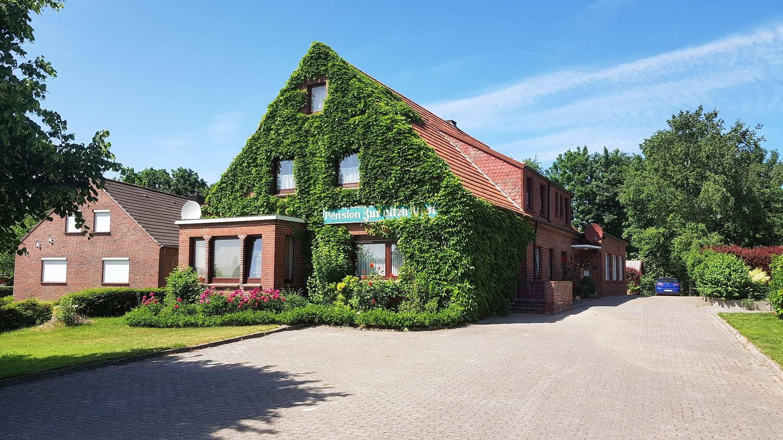 Ganze Ferienwohnung, Gästehaus Zur alten Post Wohnung Ost in Dornumergrode, Dornum