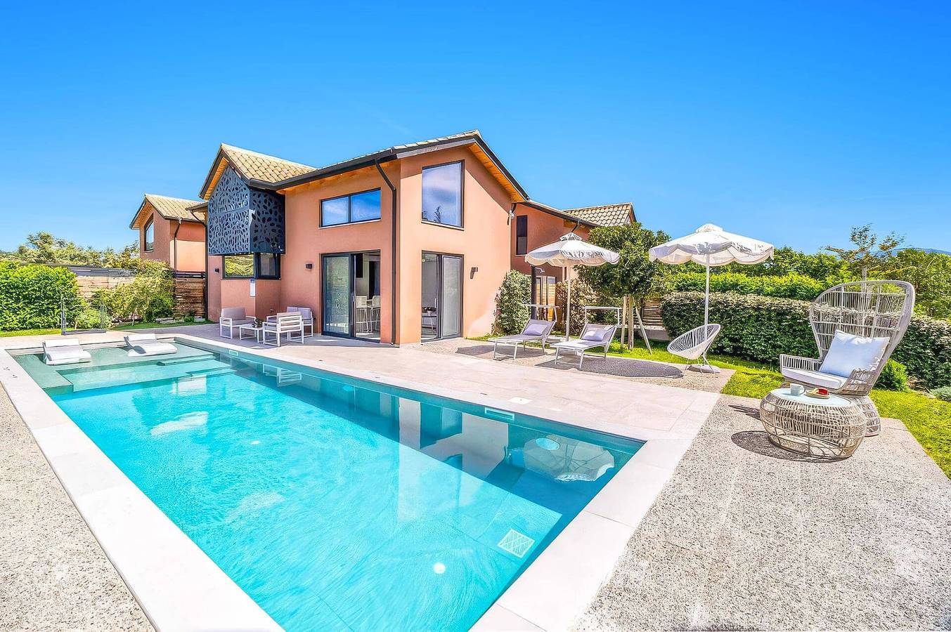 Villa Wind by Villa Plus in Ligia, Grèce