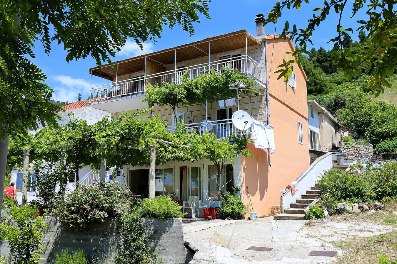 Ganze Wohnung, Studio Appartement mit Terrasse und Meerblick Zuljana, Peljesac As-254-a in Žuljana, Dubrovnik-Neretva