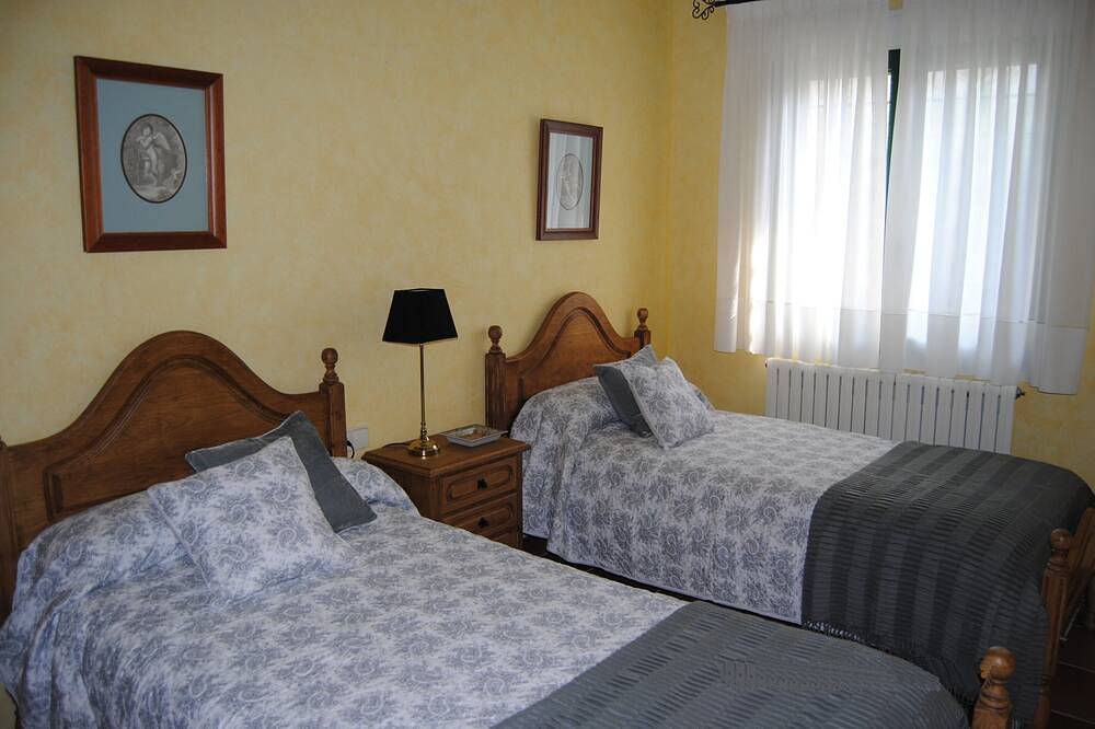El Secreto de las Eras - Charming rural house in Candelario, nature in Candelario, Salamanca Province