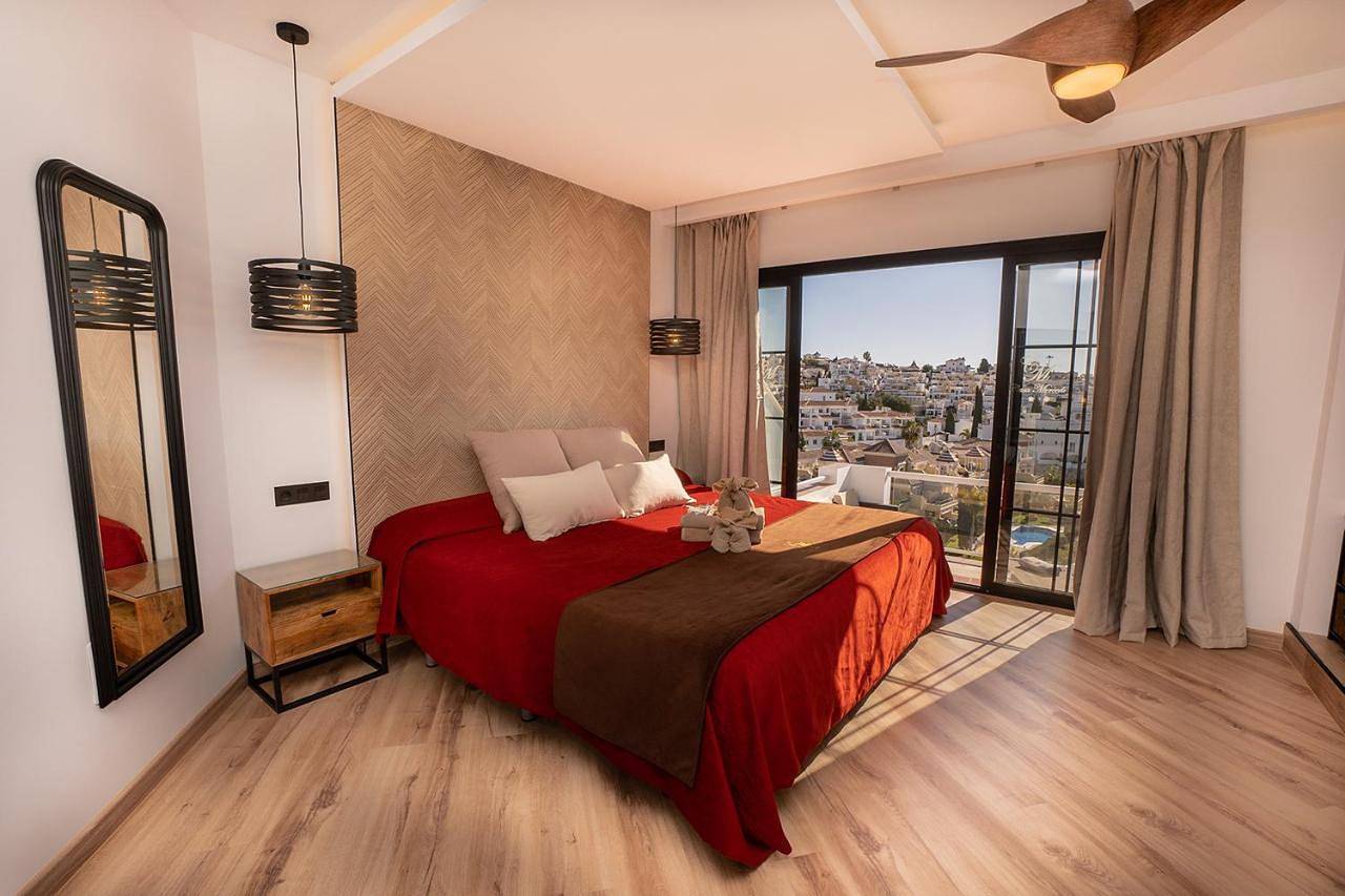Hostal Casa Mercedes in Playa de Burriana, Nerja