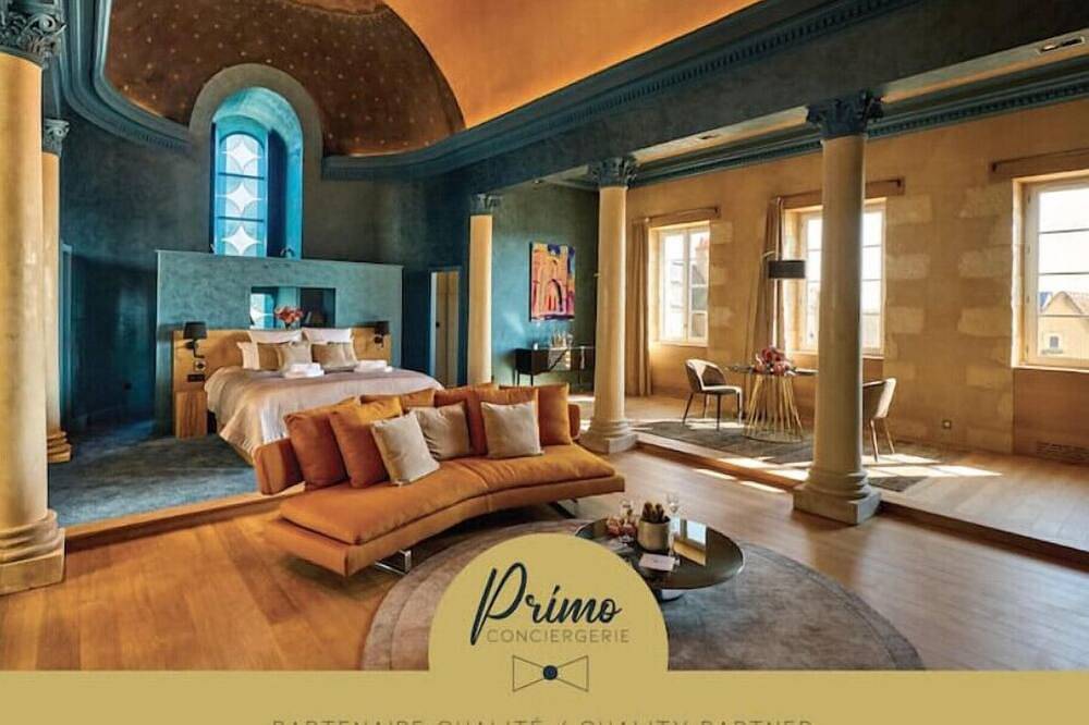 Entire apartment, La Chapelle, the only 5-star Suite in Nevers in Nevers, Nièvre