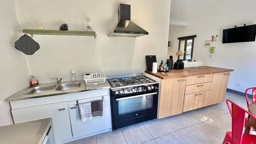 Gîte pour 3 personnes, avec terrasse et jardin, animaux acceptés à Vendat - 4