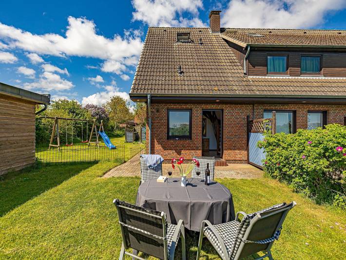 Ferienwohnung für 5 Personen, mit Meerblick und Terrasse sowie Garten und Ausblick in Steinberg - 3