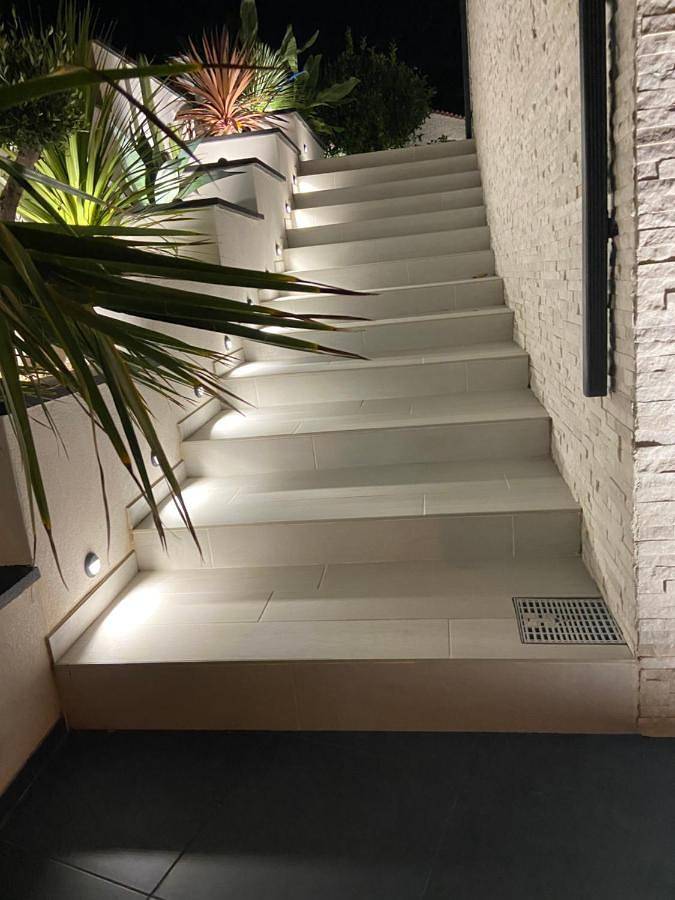 Appartement de vacances entier, Fun and sun room in Salles-d'Aude, Région de Narbonne