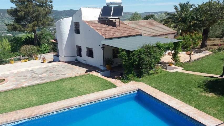 Casa de vacaciones para 13 personas, con jardín y piscina, Familias con niños en Serranía de Ronda - 4