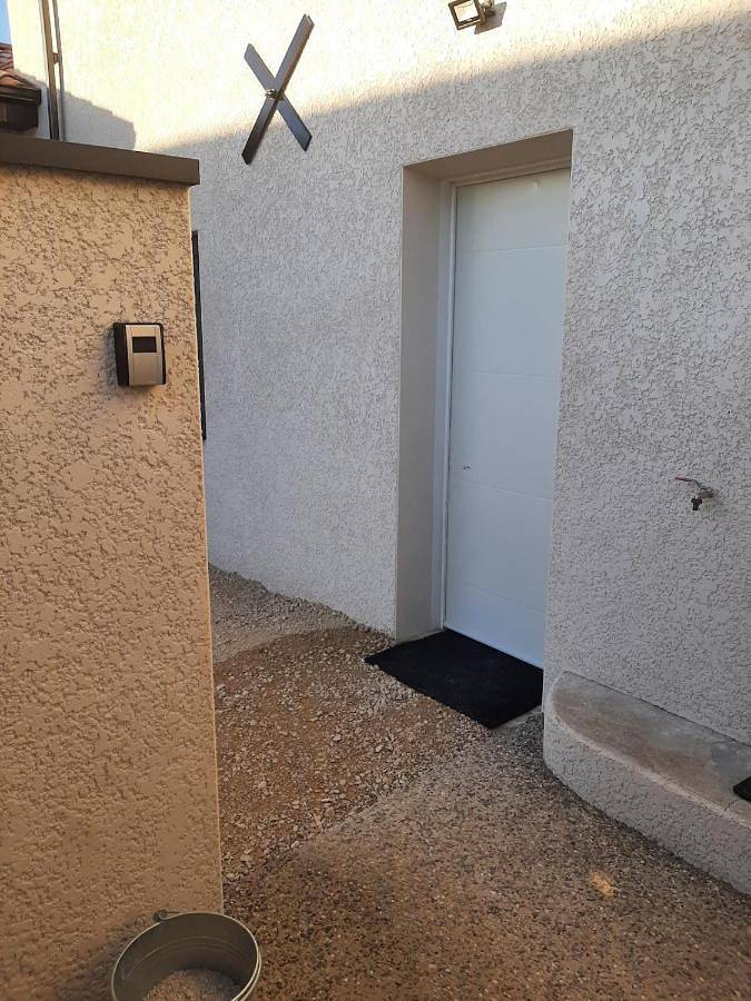 Location de vacances pour 6 personnes, avec terrasse à Beausemblant - 3