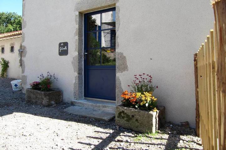 Grand Eco-Gîte, des vacances à la ferme  pleines de sens et de partage in Pompaire, Deux-Sèvres