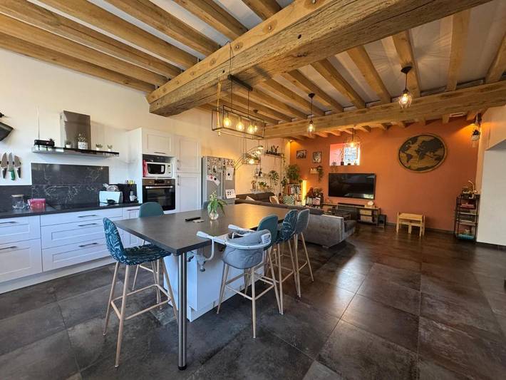 Gîte pour 4 personnes, avec jardin à La Bazoge - 2