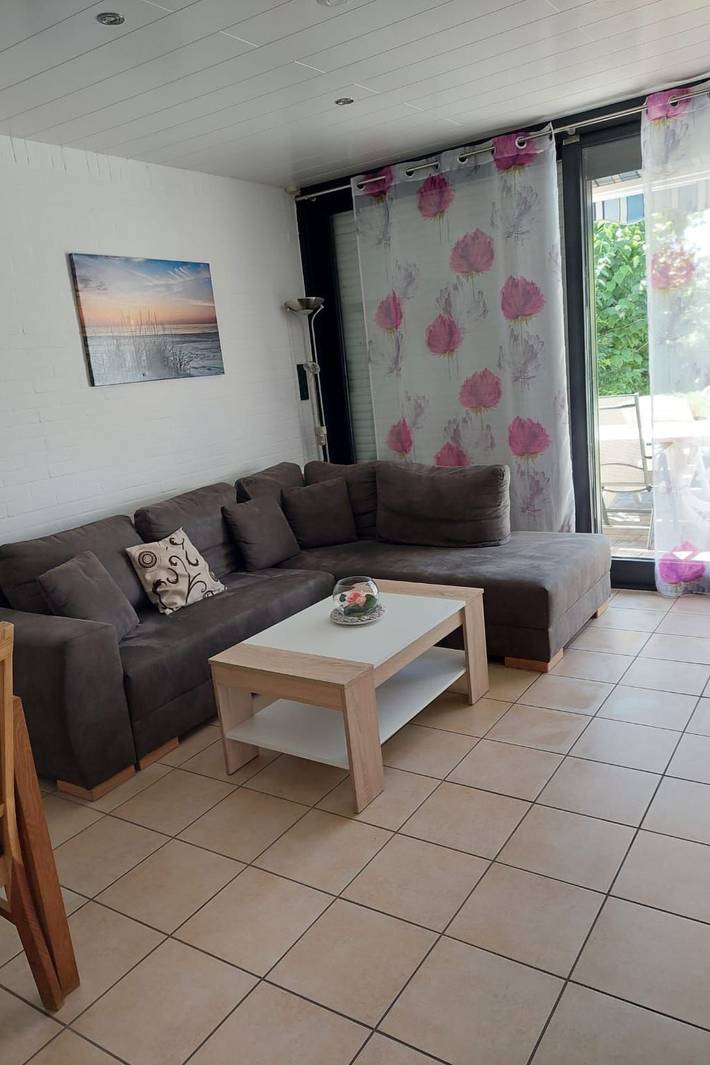 Bungalow für 4 Personen, mit Terrasse und Garten