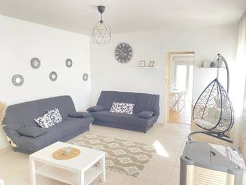 Gîte pour 10 personnes, avec vue et terrasse, adapté aux familles à La Chapelle-en-Serval