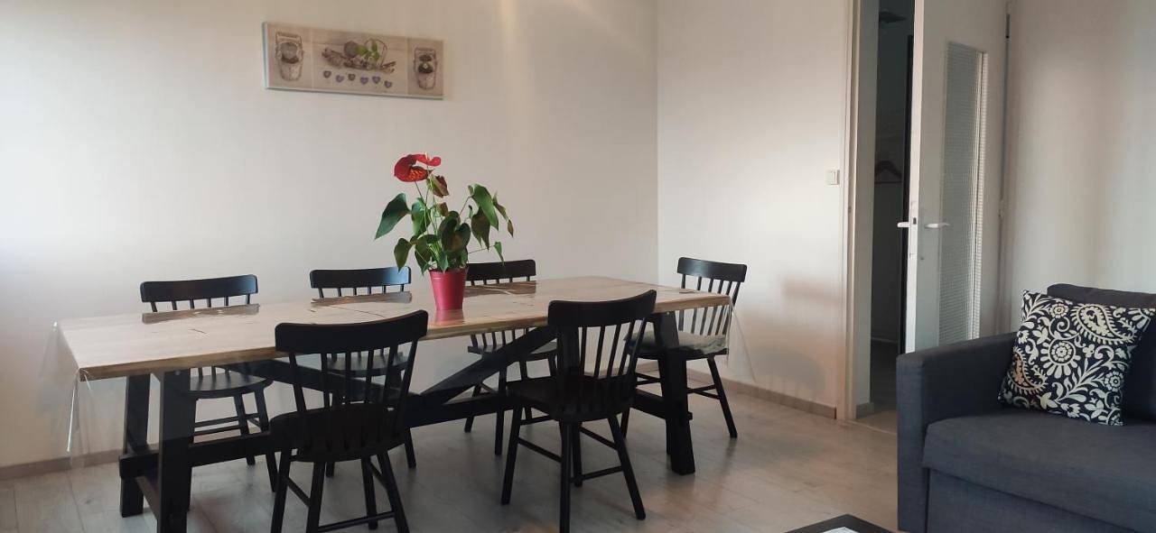 Appartement entier, Two-Bedroom Apartment in La Bridoire, Région de Chambéry
