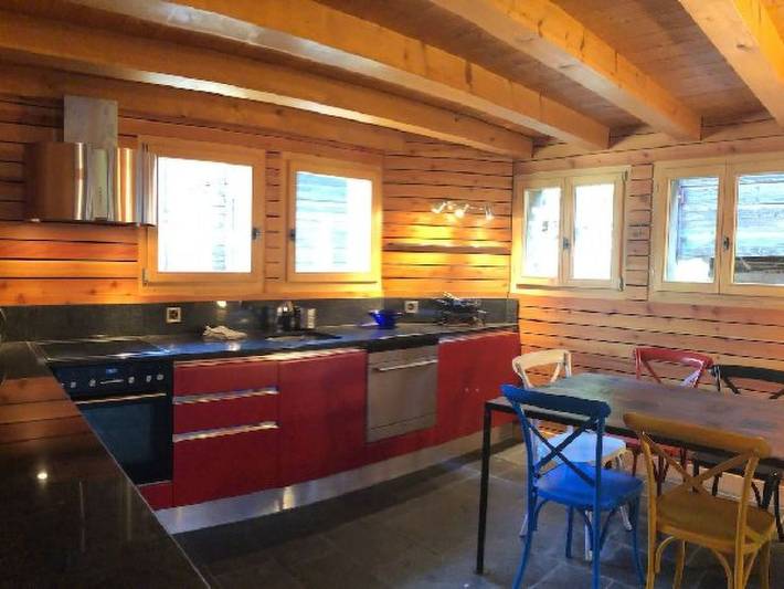 Gîte pour 6 personnes, avec balcon dans Bruson - 4