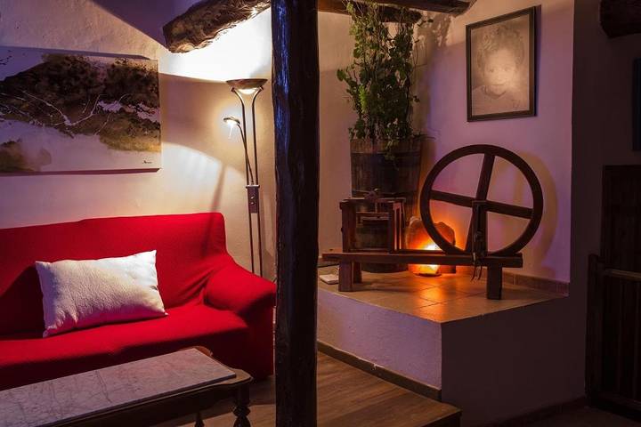 Casa rural para 7 personas, con vistas y balcón en Somontano de Barbastro - 2