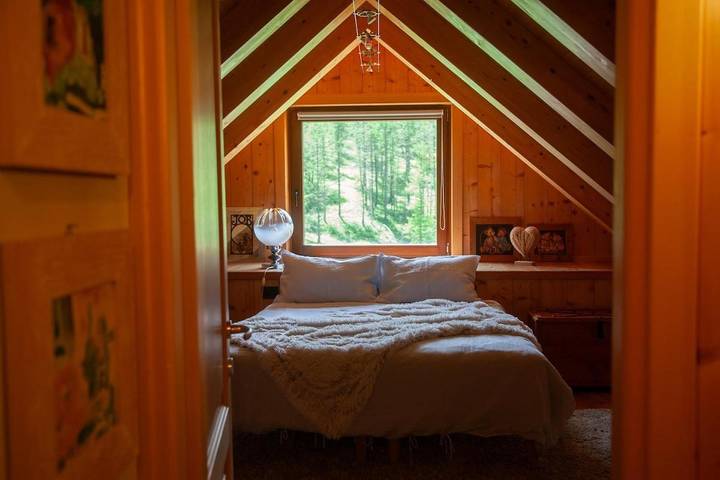 Gîte pour 4 personnes, avec vue et jardin, animaux acceptés dans Alpe Devero