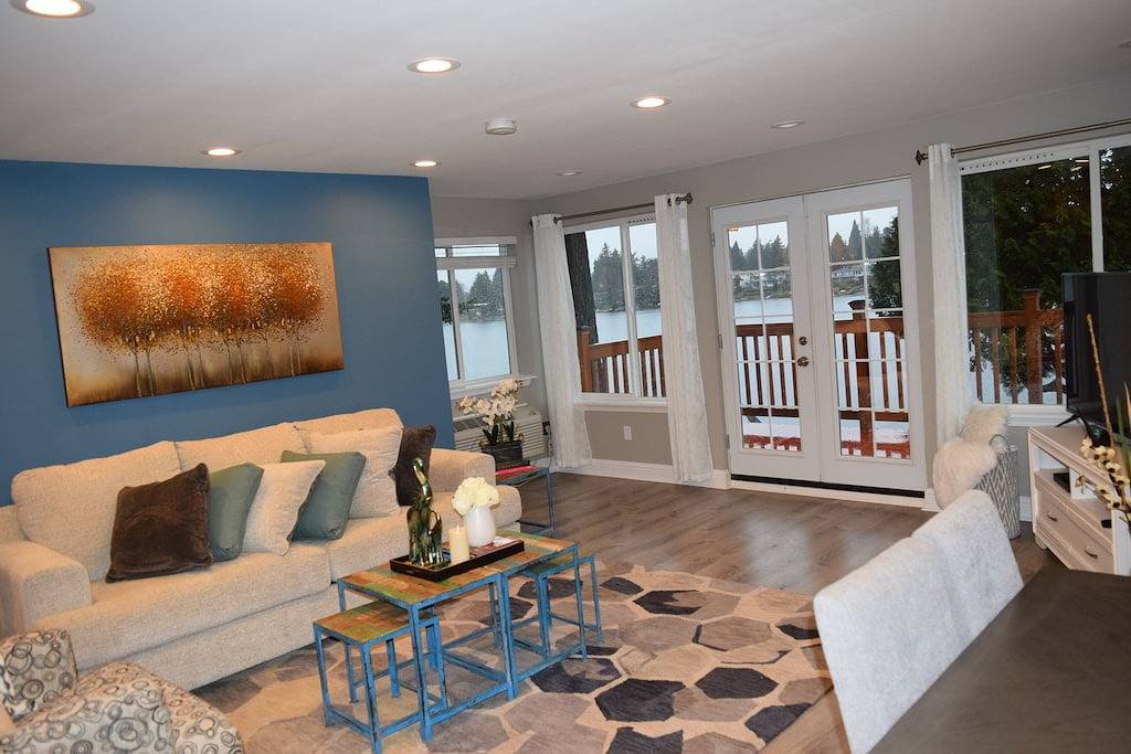 Ganze Wohnung, Seattle Tacoma · Seattle / Flughafen / Stadtbahn / Seatac / 1 Zim. Wohnung / Haus am Wasser in SeaTac, King County