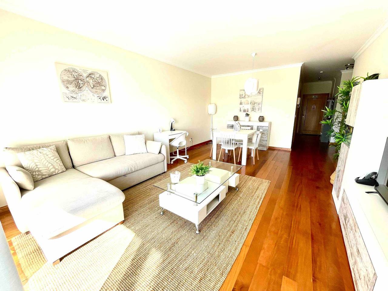 Apartamento inteiro, Apartamento de férias para 5 pessoas in Santa Cruz (Madeira), Madeira