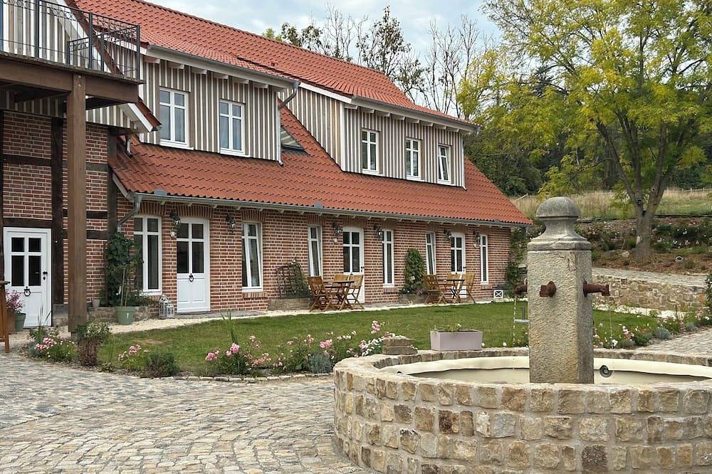 Ganze Wohnung, Apartment Nina für bis zu 4 Personen. Bis zu zwei Hunde willkomen! in Rinteln, Landkreis Schaumburg