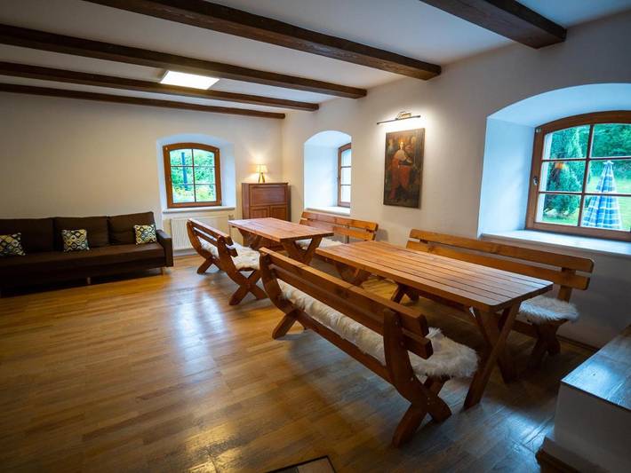 Ferienhaus für 22 Personen, mit Terrasse und Garten sowie Kinderpool und Pool in Liberec - 4