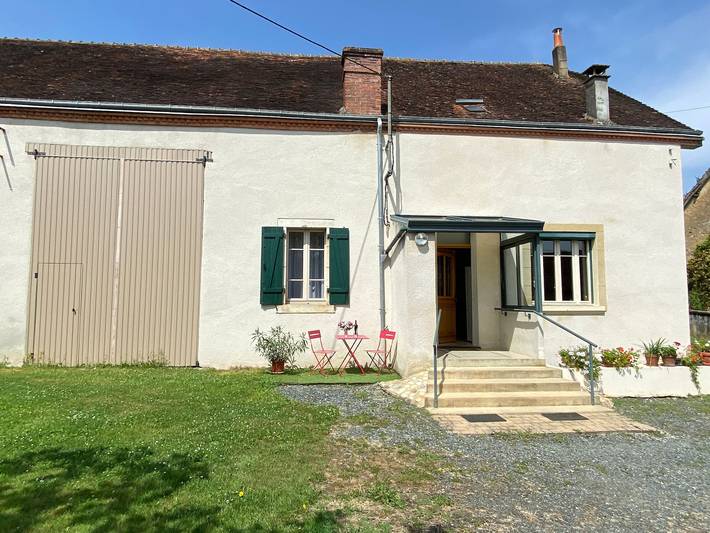 Gîte pour 4 personnes, avec jardin