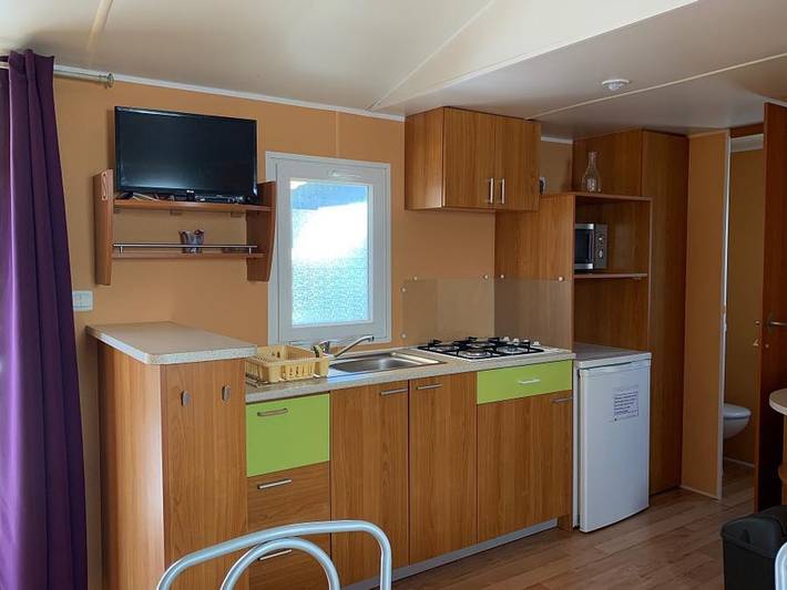 Camping du Petit Pont - Mobilheim 6 personen - 30m² + Halbüberdachte Holzterrasse 12m² 4/6 Pers. in Arvert, Côte de Beauté