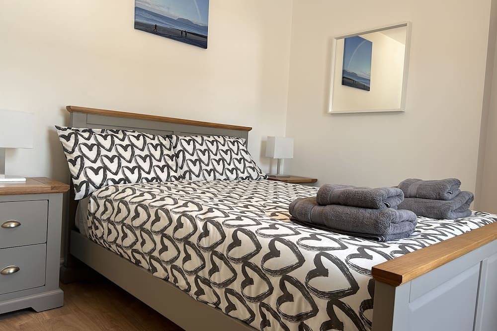 Refurbished 3 Bedroom Home in the Heart of Llandudno - 2 Minutes From the Beach in Llandudno, Conwy region