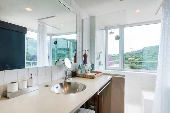 Fantastic House with pool and parking near the center of Begur in Begur Centre, Begur