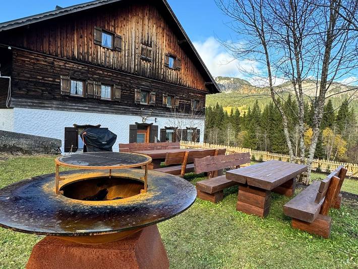 Ferienhaus für 24 Personen, mit Garten und Terrasse sowie Ausblick und Sauna, mit Haustier in Tannheimer Tal - 3