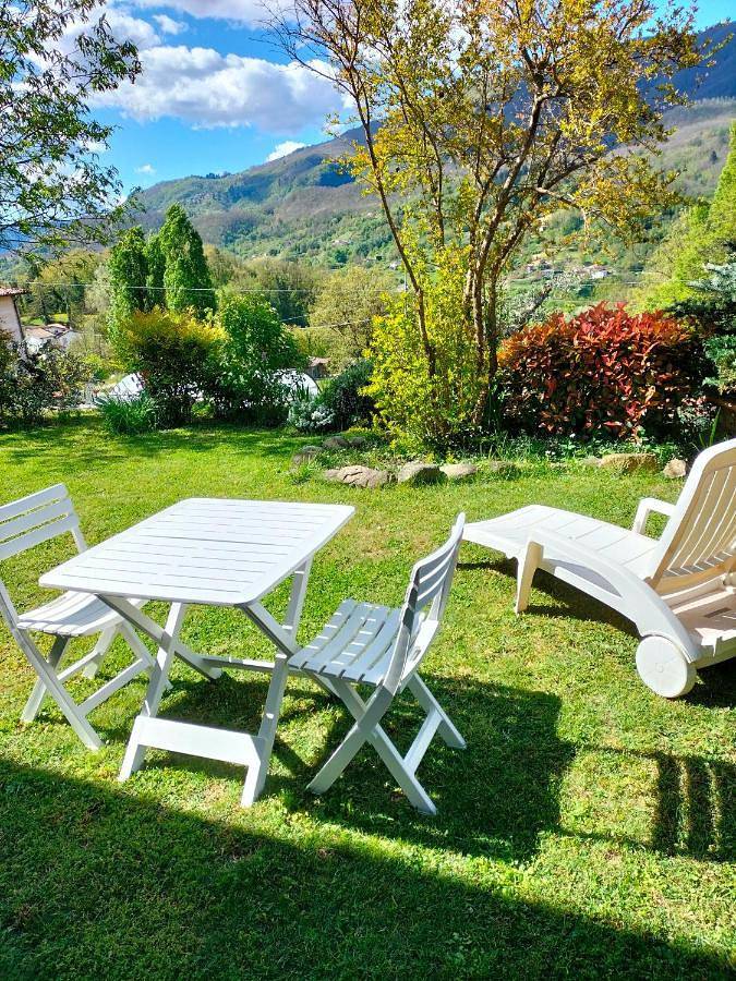 King Room with Garden View in San Romano in Garfagnana, Garfagnana