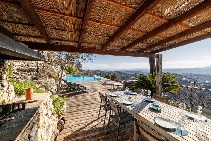 Villa Lavandine in Aspremont, Costa mediterránea (Francia)