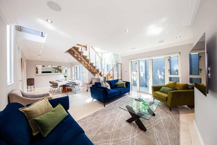 Ferienhaus für 6 Personen, mit Balkon in Dublin