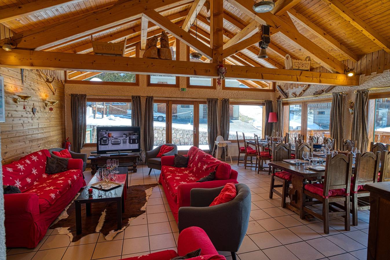 Chalet « La Savoyarde » : vue montagne, jardin privé et Wi-Fi in Chatel, Les Portes du Soleil