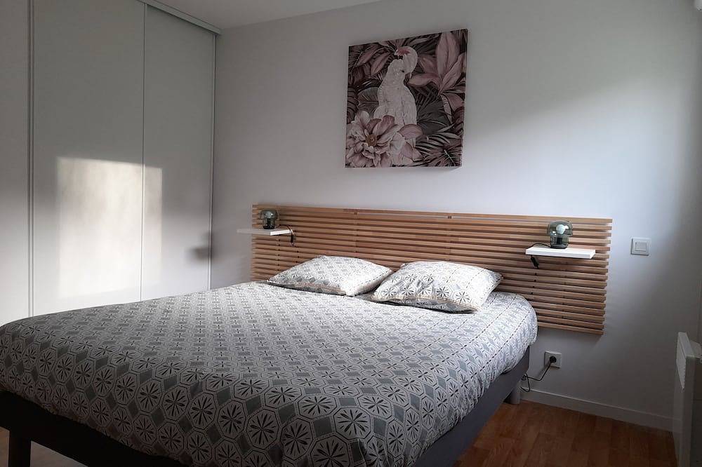 Appartement entier, Appartement vue mer et proche du port in Paimpol, Côte de Goëlo