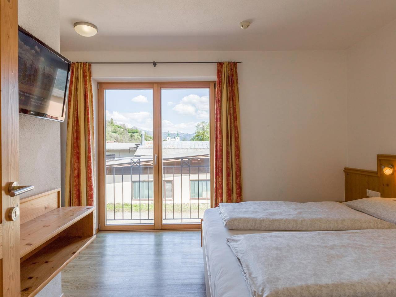 Geheel appartement, Luxe appartement met wellness bij gondel in Brixen im Thale, Kaisergebirge