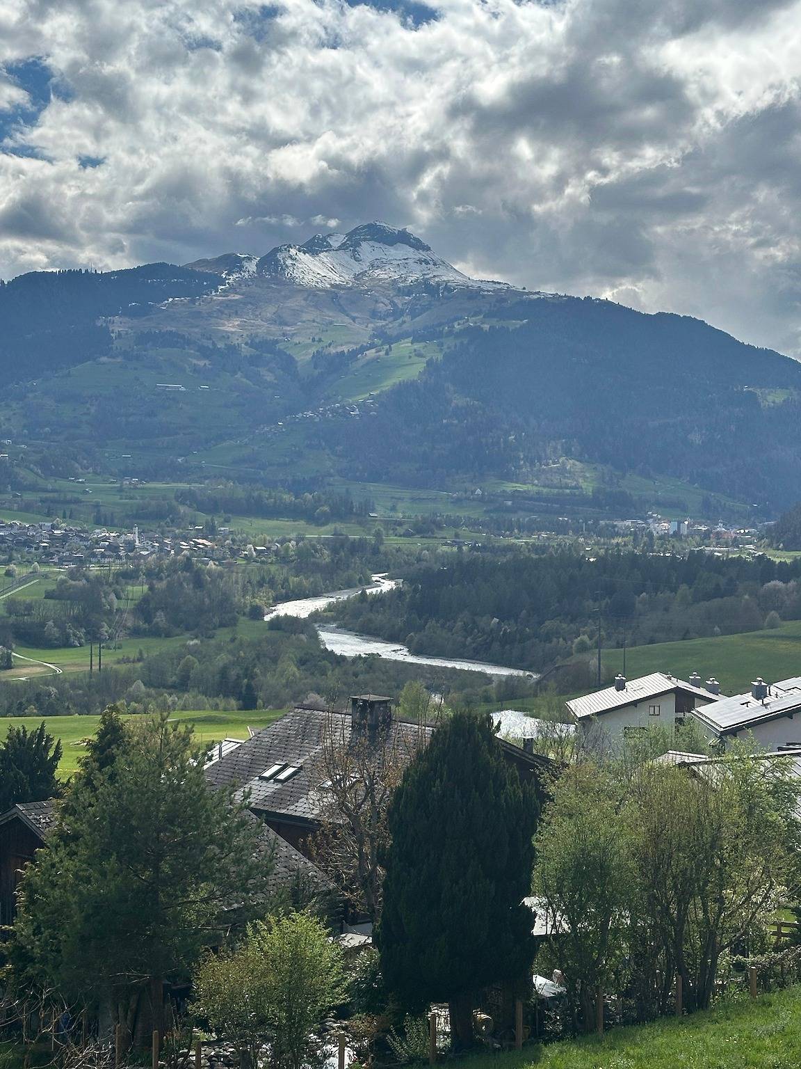 Ganze Ferienwohnung, Casa Vista Golf Sagogn - 3.5 Zimmerwohnung in Sagogn, Flims Laax Falera