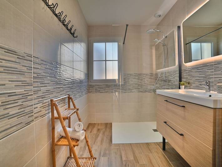 Location de vacances pour 4 personnes, avec terrasse et jardin à Le Château-d'Oléron - 4