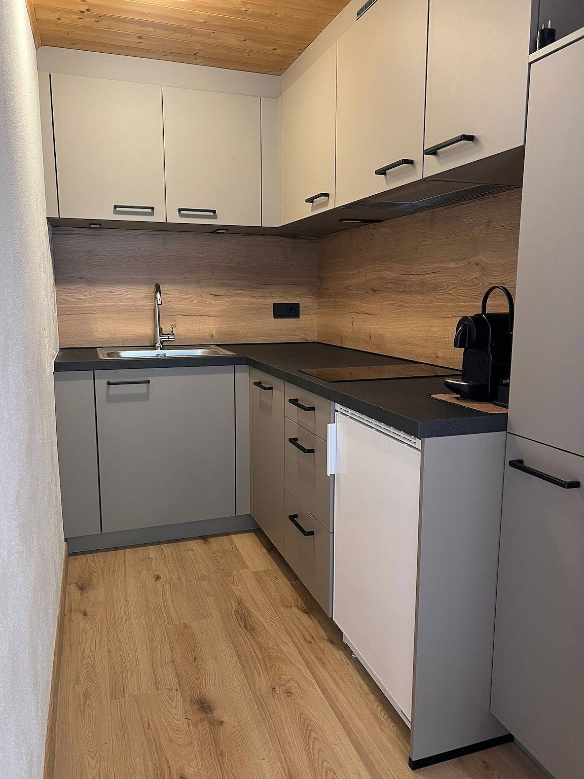 Ganze Wohnung, Ferienwohnung "Haus Mader 3" mit Bergblick, privater Terrasse und Wlan in Reischach Südtirol, Bruneck