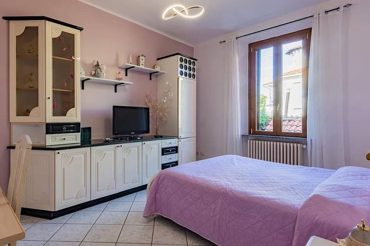 Ferienhaus für 8 Personen, mit Balkon in Porto Ceresio - 2