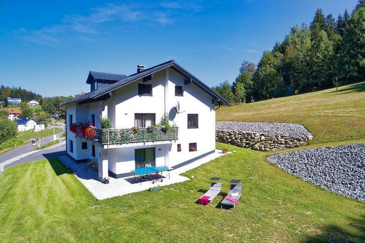 Ferienwohnung für 6 Personen, mit Balkon und Balkon/Terrasse sowie Terrasse und Garten in Mauth - 4