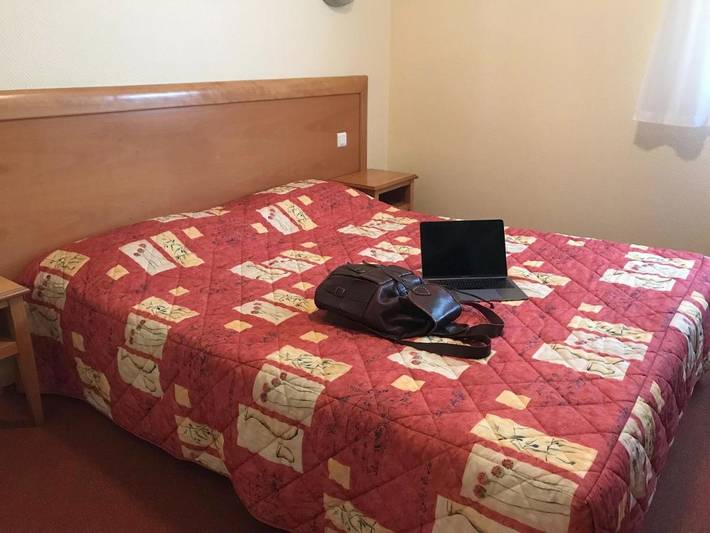 Hôtel pour 3 personnes, avec jardin et vue, animaux acceptés à Massiac - 4