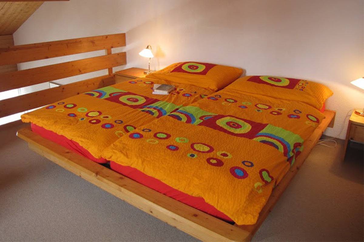 Ganze Ferienwohnung, Sunnebüchel Nr. 21 - 2 Zimmer Maisonette-Ferienwohnung in Glarus Süd, Kanton Glarus